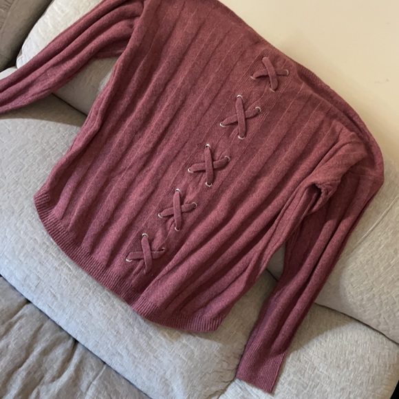 Pink Sweater - Picture 2 of 3